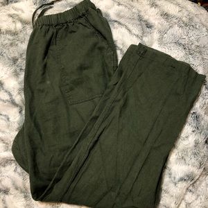 Forever 21 Army Green “paper bag” pants 🤩